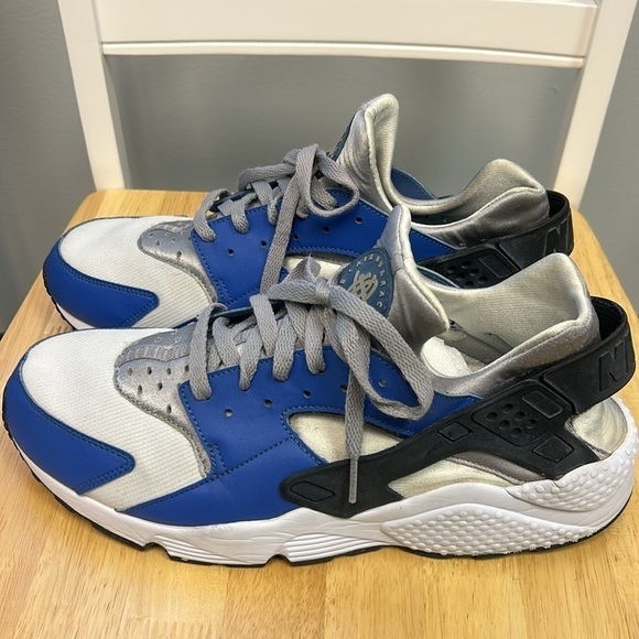 Nike Air Huarache Comet Blue and Matte Silver Men’s Athletic Shoes - Picture 5 of 8